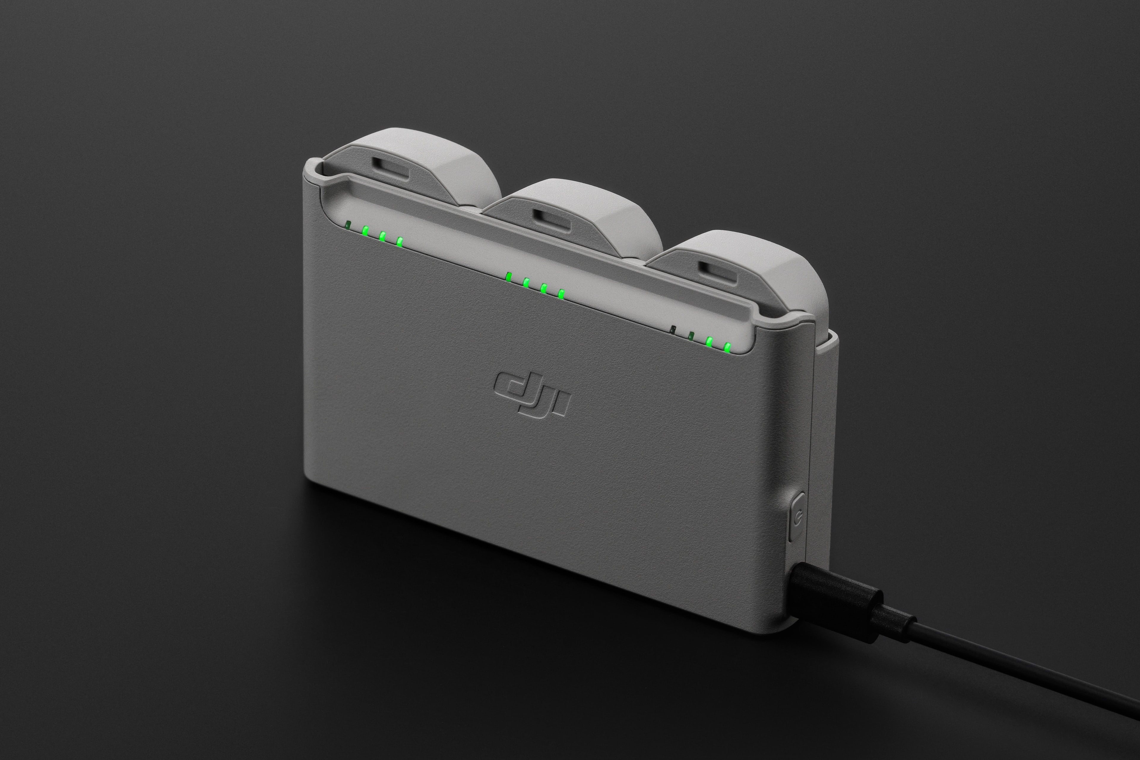 Зарядный хаб DJI Neo Two-Way Charging Hub