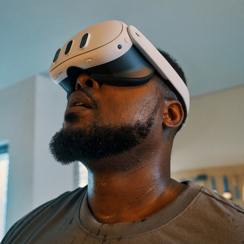 Шлем виртуальной реальности Meta Oculus Quest 3 (128 Гб)