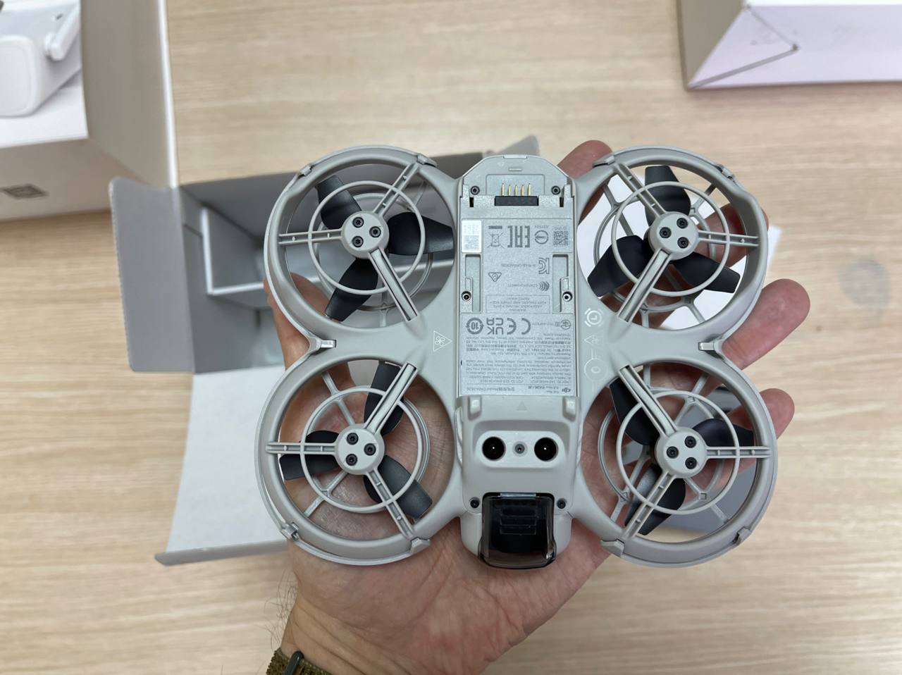 Квадрокоптер DJI Neo Fly More Combo (3 батарейки с пультом) Б/У